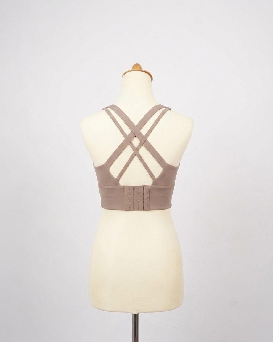 [1-Pc: Essential Activewear Piece] ÉLAN Sand Sports Bra