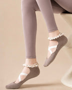 LYRA Pilates Grip Socks
